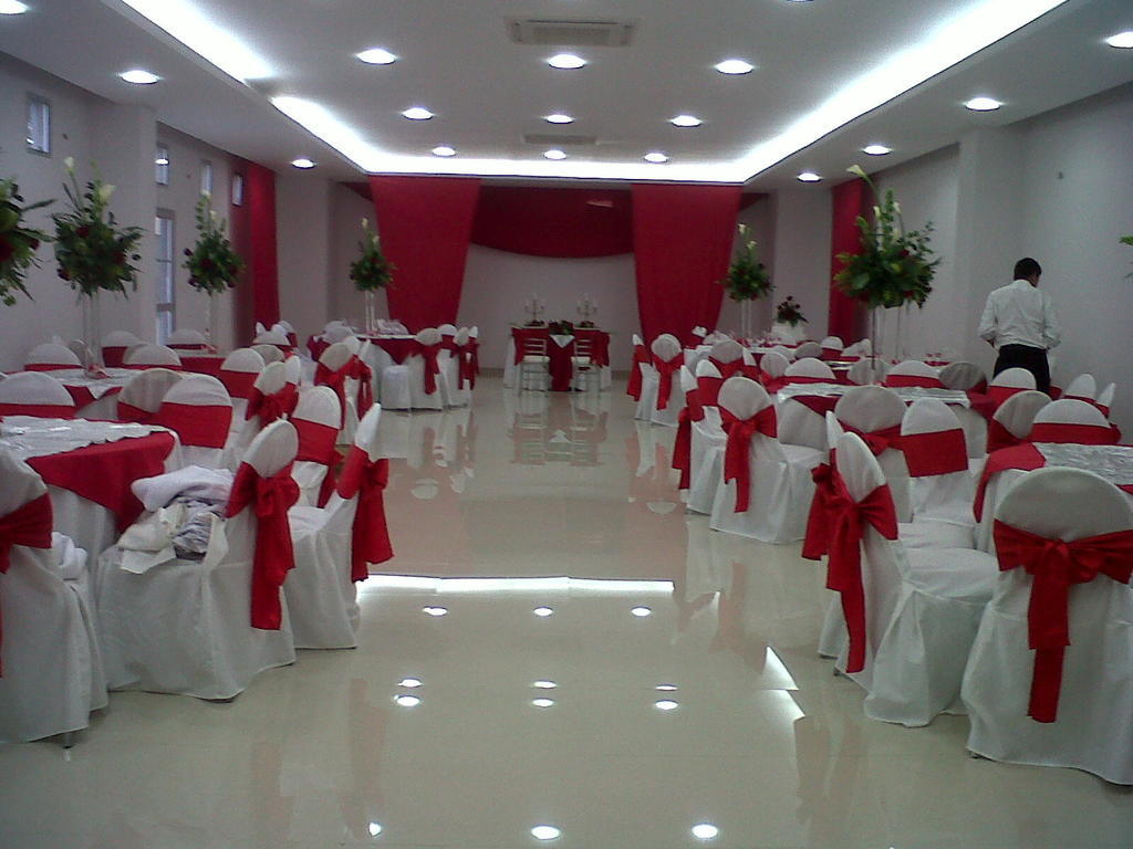 Charthon Inn 巴兰基亚 外观 照片